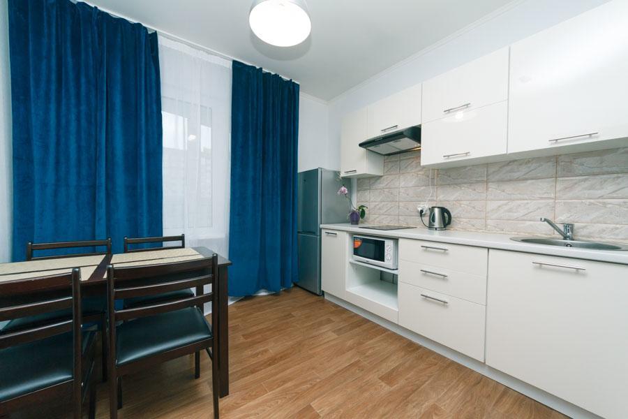 Cozy Apartment On Gmyri 12B Near Metro Poznyaki Kiev Exterior foto